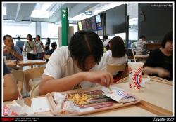 香港國際機場, Burger King, 肥John