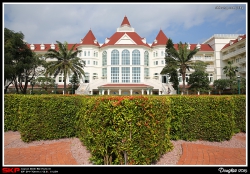 Hong Kong Disneyland Hotel, 香港迪士尼樂園酒店