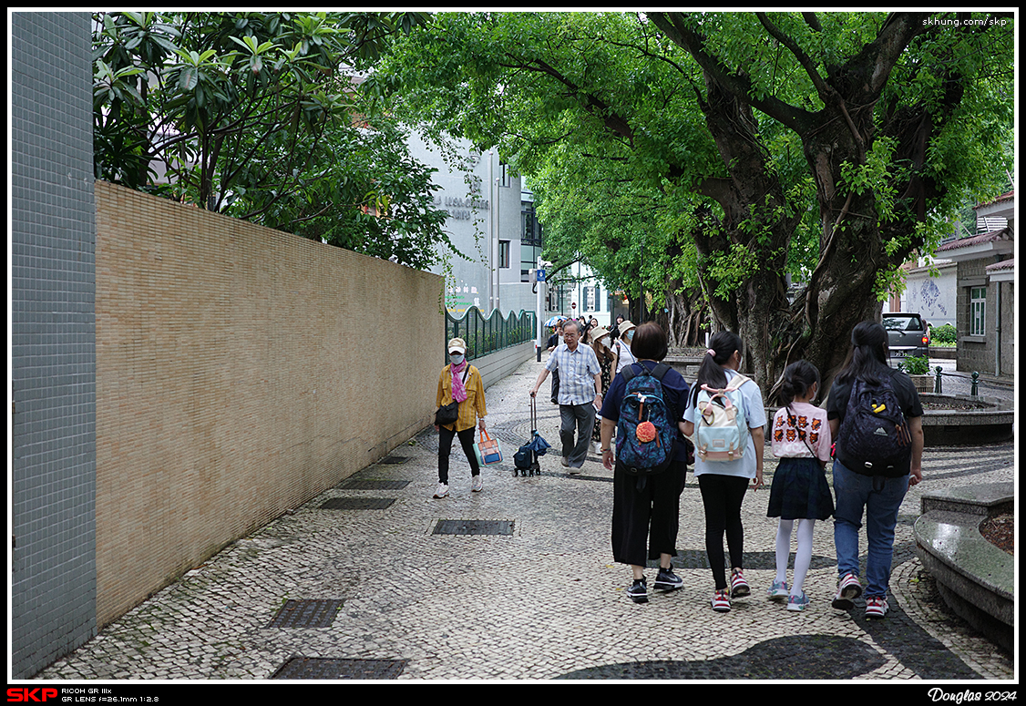 澳門, 官也街附近, May, Elsa, Sofia, 英英