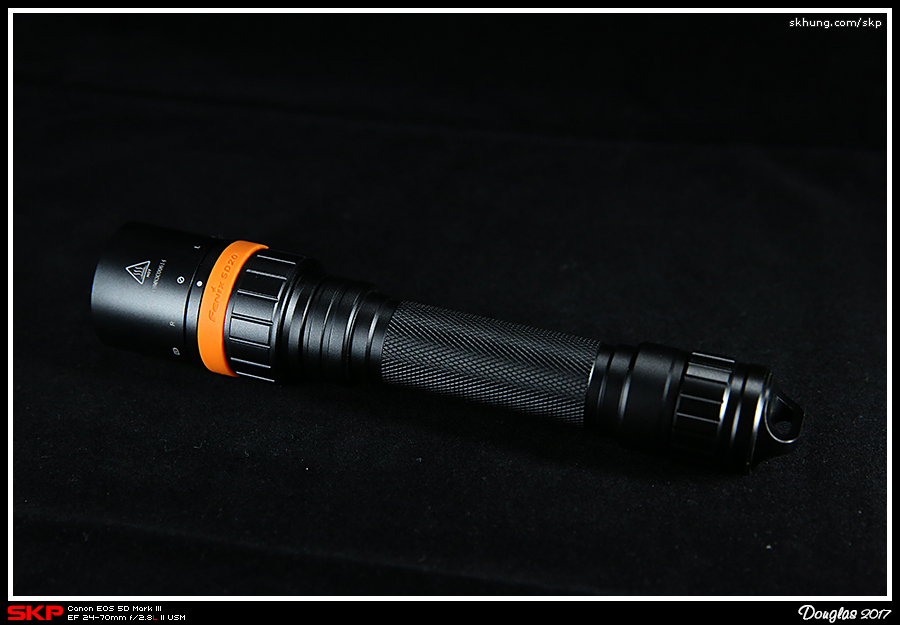 FENIX, SD20, Diving Flashlight, 潛水電筒, 1000 Lumens