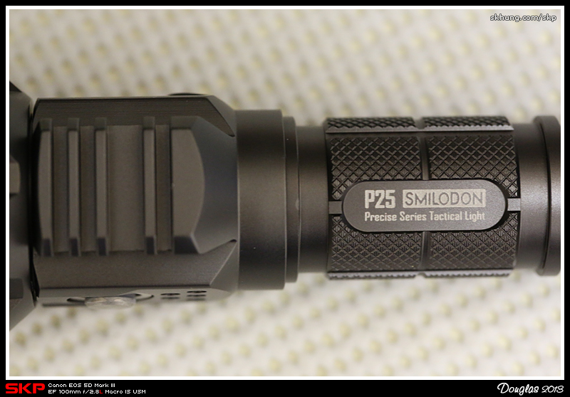 NITECORE P25